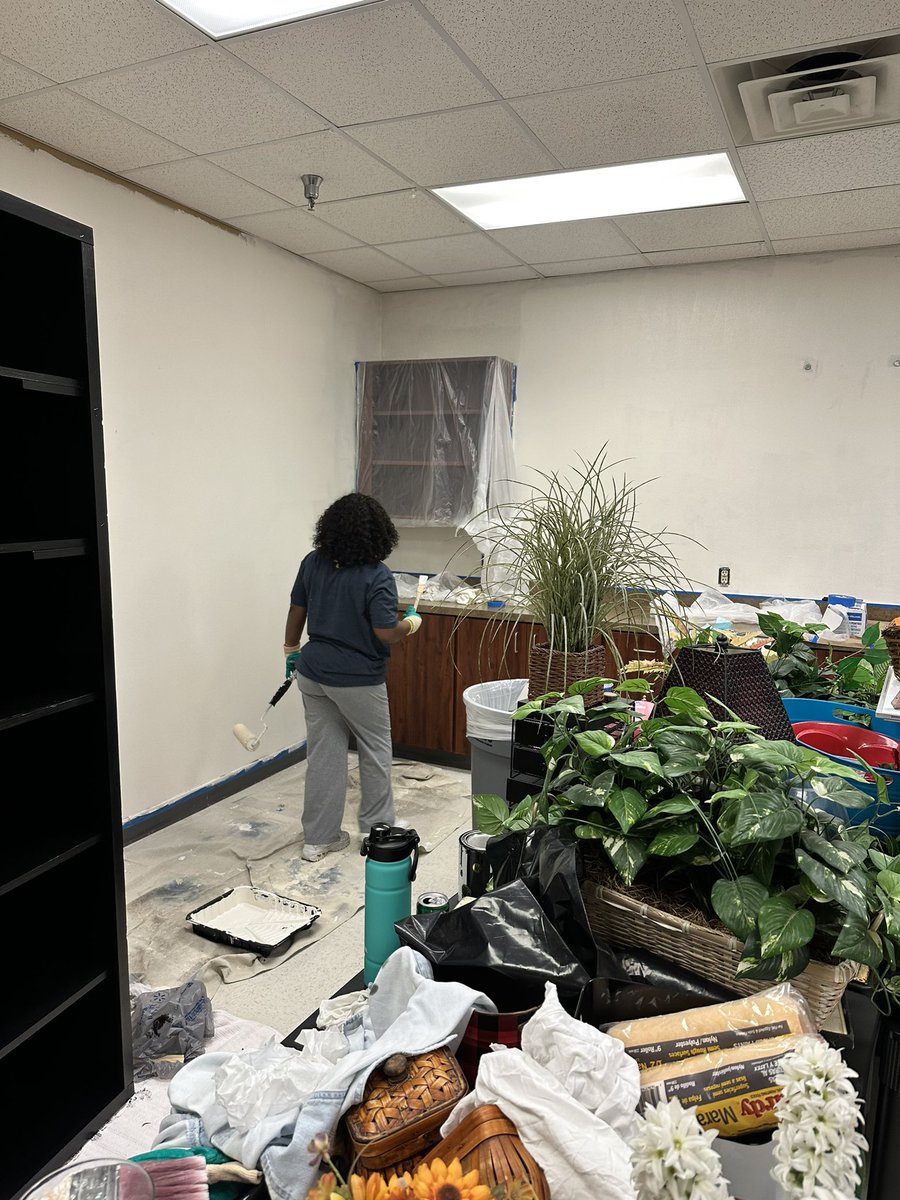 Stefani Blackman (@mrsblkmn) on Twitter photo The work this team did for our teachers is amazing! Thank you #northgarlandbaptistfellowship and <a href="/jasonearls/">Jason Earls</a> #theGISDeffect The work this team did for our teachers is amazing! Thank you #northgarlandbaptistfellowship and <a href="/jasonearls/">Jason Earls</a> #theGISDeffect