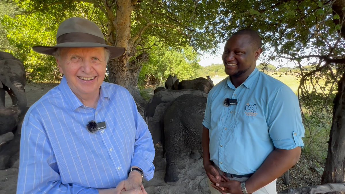 While in Botswana, Alexander visited Elephant Havens to meet the elephants and discuss the wonderful work the team do. Watch a video from his visit filmed by Mats Ogren Wanger here: youtu.be/UKkRGY6ygc4