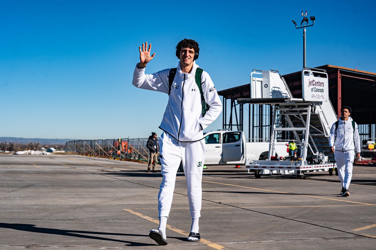 CSUMBasketball's tweet photo. https://t.co/IWlf4lFvRT