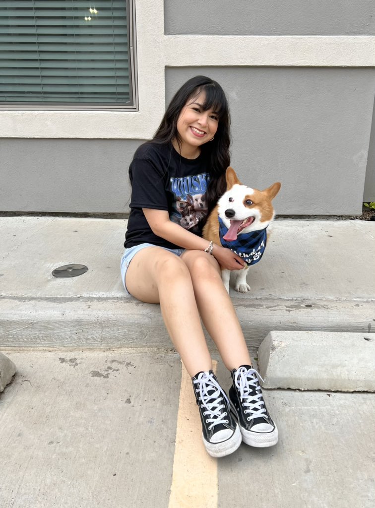 valnmtz's tweet image. happy 5th birthday to our baby 💙🐾🎂