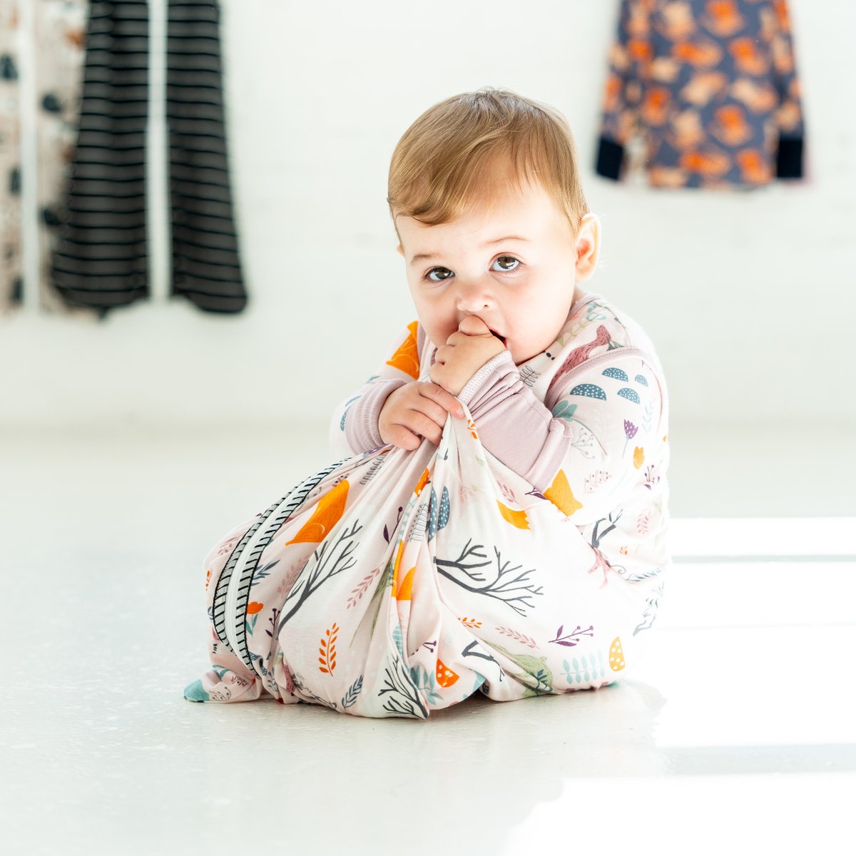 🍴When your sleep sack is cozy in the crib - perfect for the car seat and oh so delicious too nom - nom -nom🍴

There are only a few of this color left - once its gone its gone

Next drop late May (preorders opens soon)

bucklemecoats.com