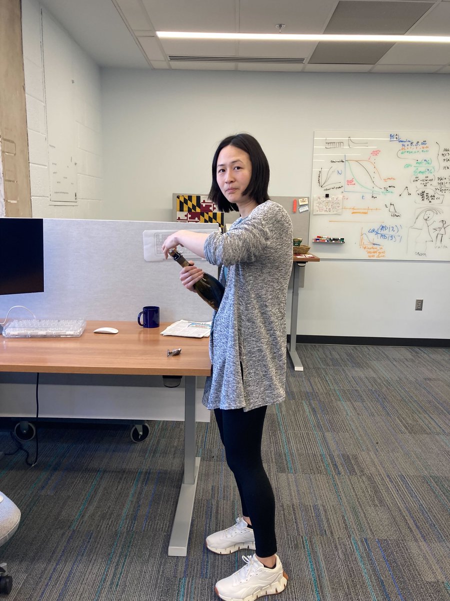 rajivmccoy's tweet photo. Huge congrats to DOCTOR Stephanie Yan @smyan__ on defending her PhD thesis! Very proud of her research accomplishments and the culture she has helped establish in the lab. (She runs this place.) https://t.co/L4KBgVHvFX