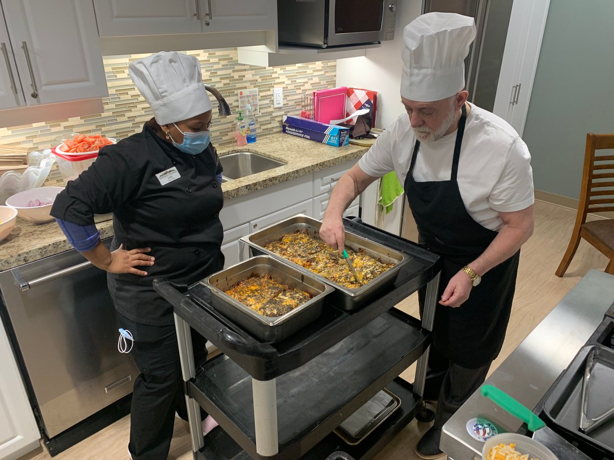 Retirement residents were treated to an eggplant parmigiana lunch during our “In the Kitchen” with resident Lou and Ruby Chef Judy. Lou shared his recipe and family stories to round out a wonderful afternoon event!