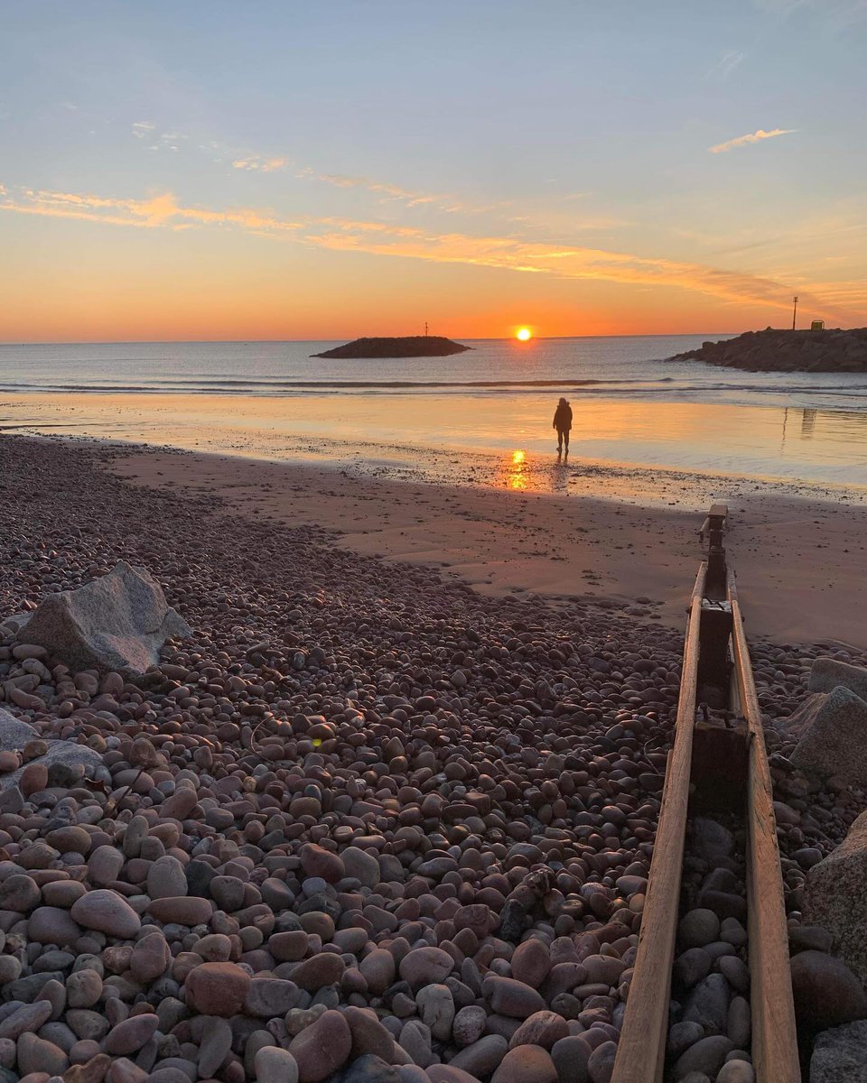 Sweetcombe Holiday Cottages tweet media