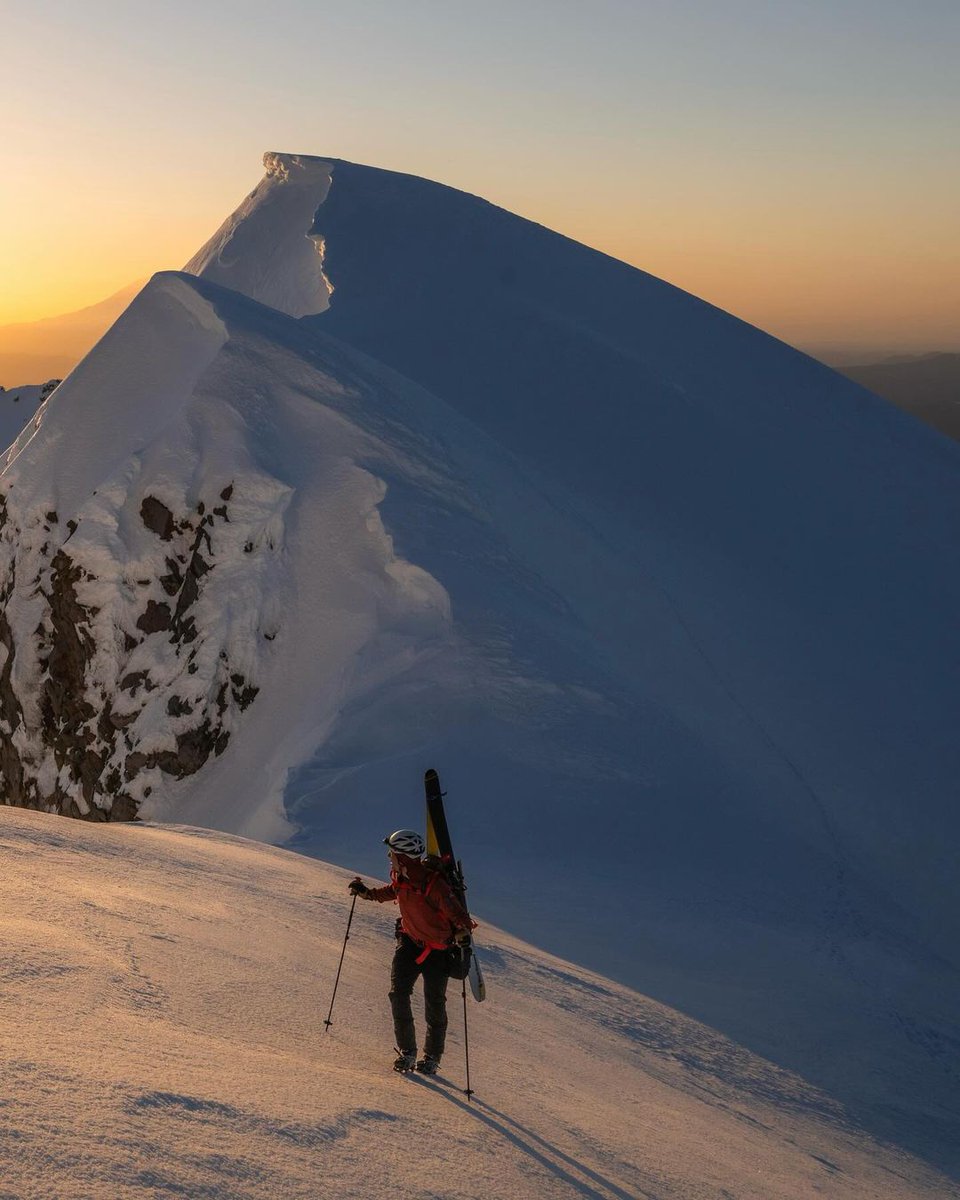 Eddie Bauer (@eddiebauer) on Twitter photo Scott Kranz doing what he does best - climbing mountains and capturing incredible content. #LiveYourAdventure
๐ธ: <a href="/scott_kranz/">Scott Kranz</a> Scott Kranz doing what he does best - climbing mountains and capturing incredible content. #LiveYourAdventure
๐ธ: <a href="/scott_kranz/">Scott Kranz</a>