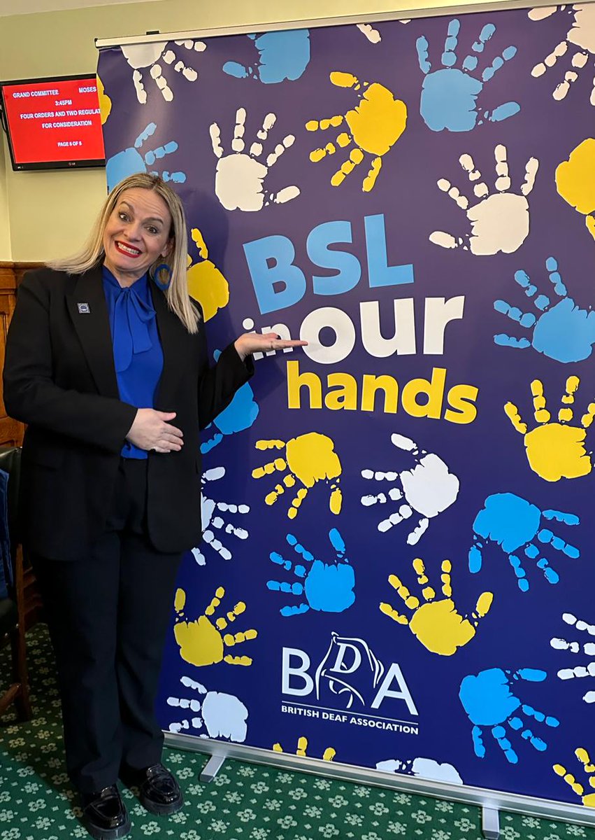 EUD_Brussels's tweet image. EUD’s President, @sofiaisari is honoured to celebrate the 2nd anniversary of the British Sign Language (BSL) Act and kick off Sign Language Week 2024 with @BDA_Deaf! Together, let's support BSL accessibility, break barriers, and build a more inclusive society. 🤟🇬🇧🇪🇺