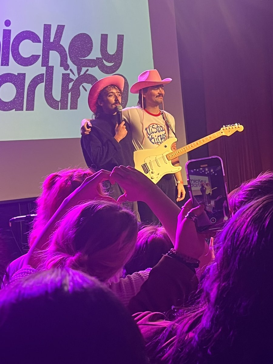 EmptyFromTheSky's tweet photo. Missing them extra today https://t.co/BwRYNN6SSA