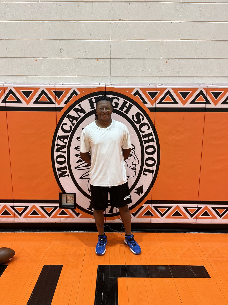 MonacanChiefsFB's tweet photo. Congratulations to rising Junior Deon Hallback for earning Player of the Week. Deon excelled in each phase of the game during practice and in the weight room. He has grown into being one of the top leaders on the team. Way to go Deon! #monacanfootball #chiefpride #bealeader https://t.co/fVCDfimkI2
