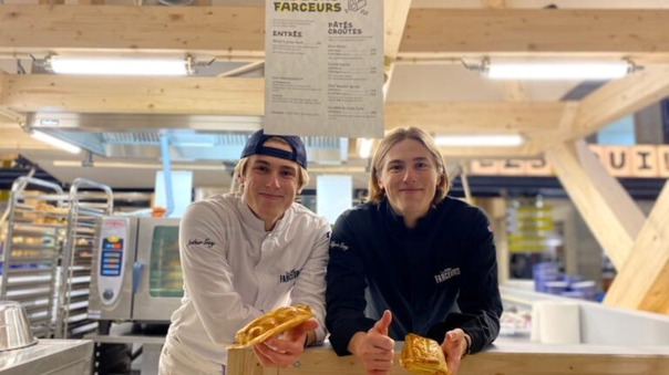 Figaro_Etudiant's tweet photo. Arthur et Ellyot, ces jumeaux diplômés de l’EM Normandie font un tabac avec leur «pâté croûte» https://t.co/chyfe47Xbh https://t.co/A6IZfTtOQW