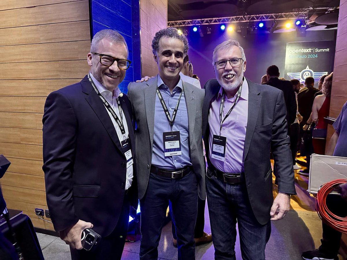 acorpdobrasil's tweet image. Participamos no #OpenTextSummit2024 em SP, com diversas inovações e ideias compartilhadas, mostrando como podemos nos preparar para os desafios de 2030. Foi um dia repleto de aprendizado, trocas valiosas e conexões com líderes empresariais globais e especialistas da @OpenText.