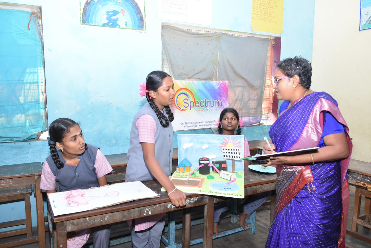 dharmabharatfdn's tweet image. 🔬 Explore the realms of scientific wonder at JG Govt Girls Hr. Sec School in #Nanganallur, where #Spectrum events unravel the marvels of science !

💡 Explore the students&apos; innovative talents as they proudly present their #sciencemodels at Spectrum 2023.

🏅Get ready to witness…
