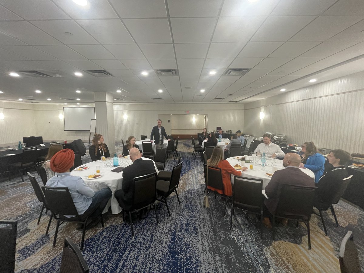 CortevaCA's tweet photo. We are proud to support the next generation of ag by sponsoring student attendance at Canadian Crops Convention this year. 

This morning we kicked off the event by hosting a networking breakfast for student attendees before heading to a full day of sessions! 

#CdnCrops24 https://t.co/WI9R9xxIf2