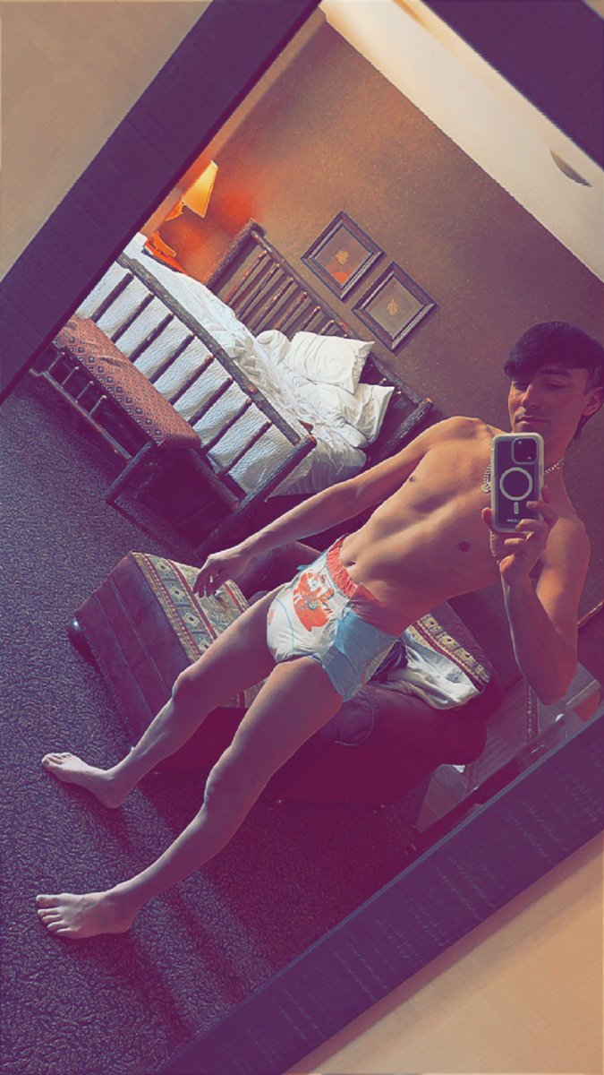 What’s the one picture that made you say, damn, I look in a diaper? 

I gotta say right now it’s this 📸