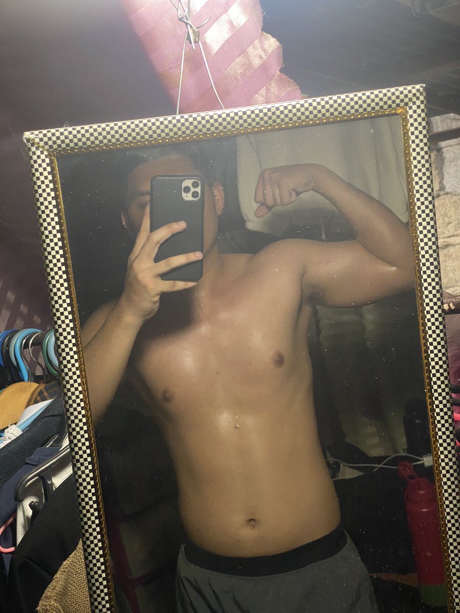 junieguyy's tweet image. Wala na ako pang diane 😭