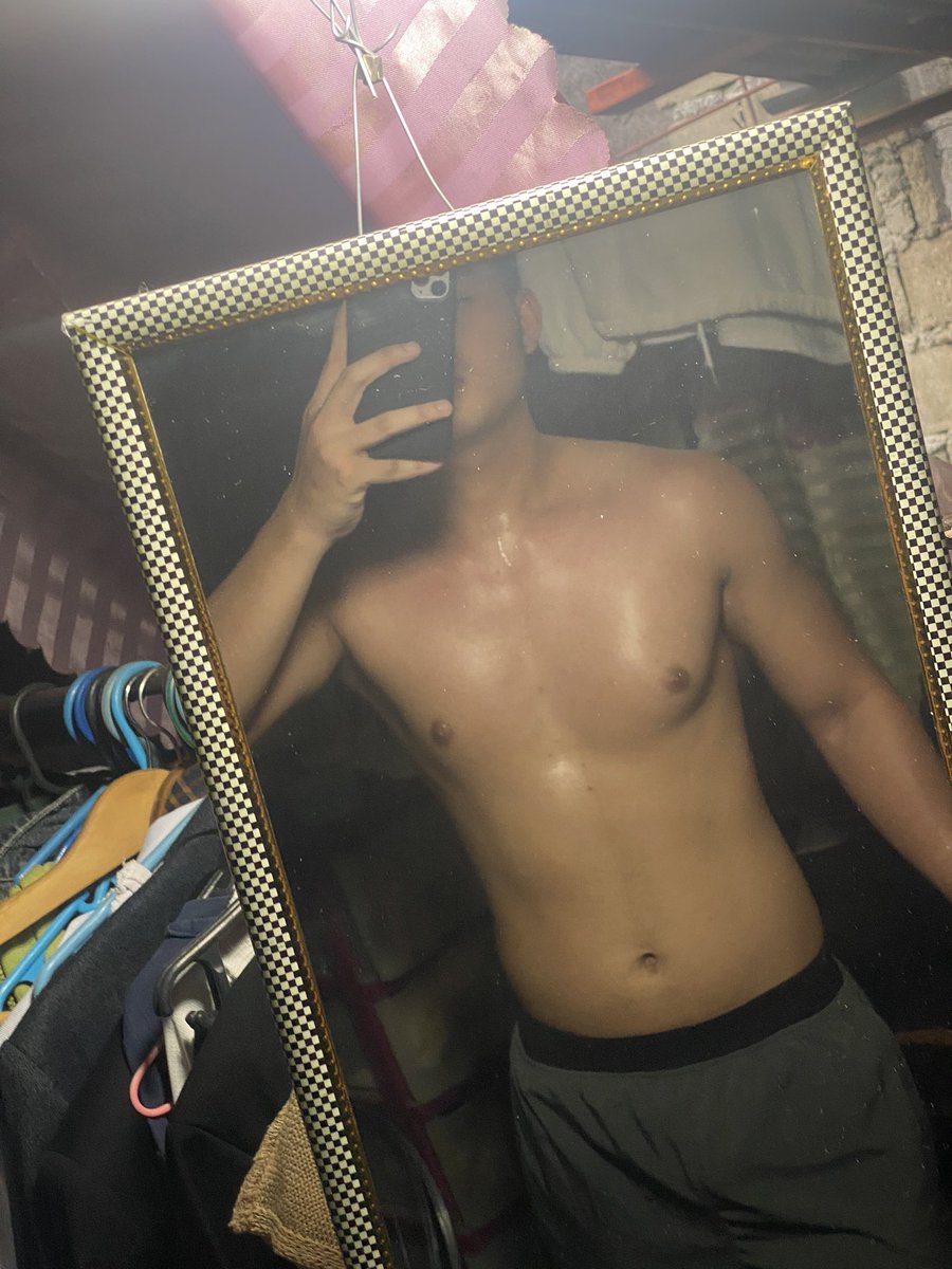 junieguyy's tweet image. Wala na ako pang diane 😭