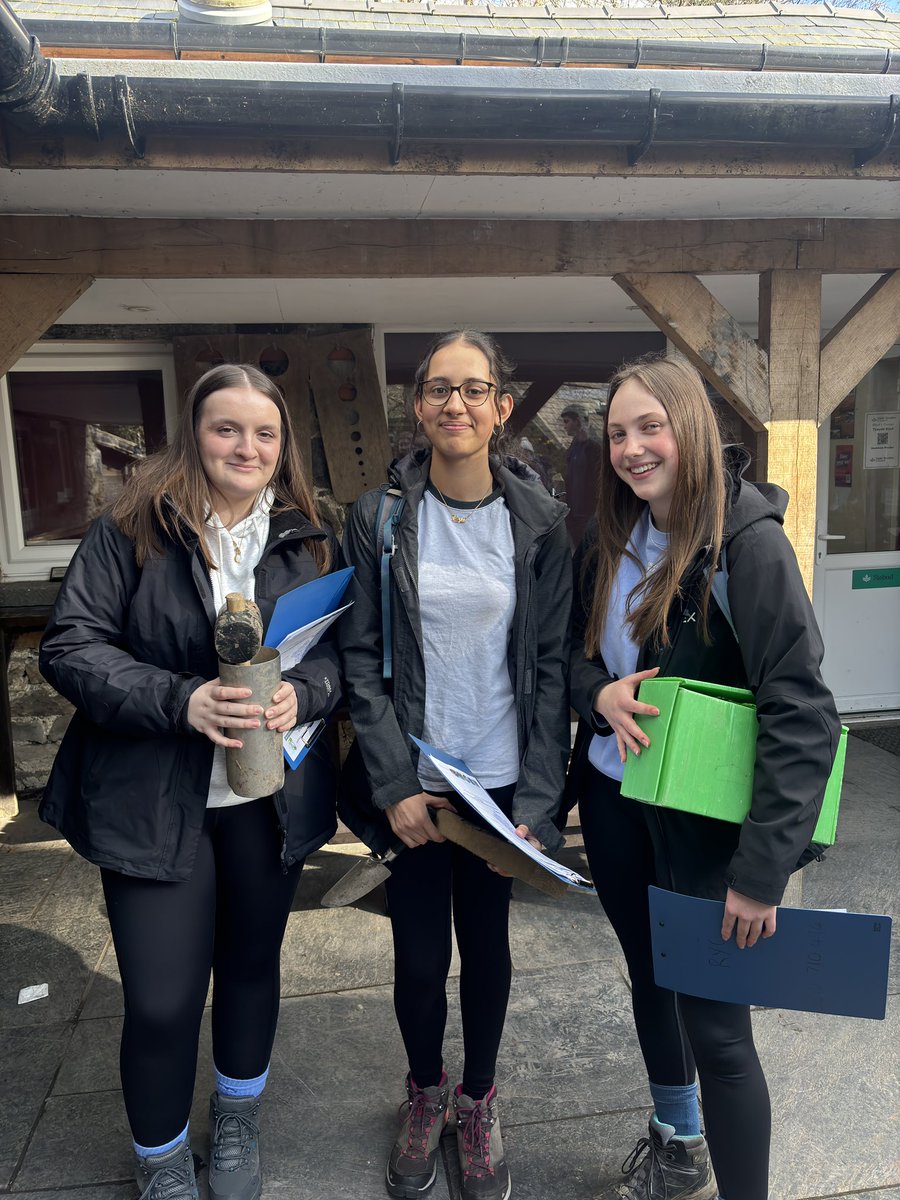 Minster Geography (@minster_geog) on Twitter photo Day 1 <a href="/FSCRhydyCreuau/">FSC Rhyd-y-creuau</a> students have trialled lots of fieldwork methods to investigate rates of infiltration and carbon storage in biomass. Day 1 <a href="/FSCRhydyCreuau/">FSC Rhyd-y-creuau</a> students have trialled lots of fieldwork methods to investigate rates of infiltration and carbon storage in biomass.