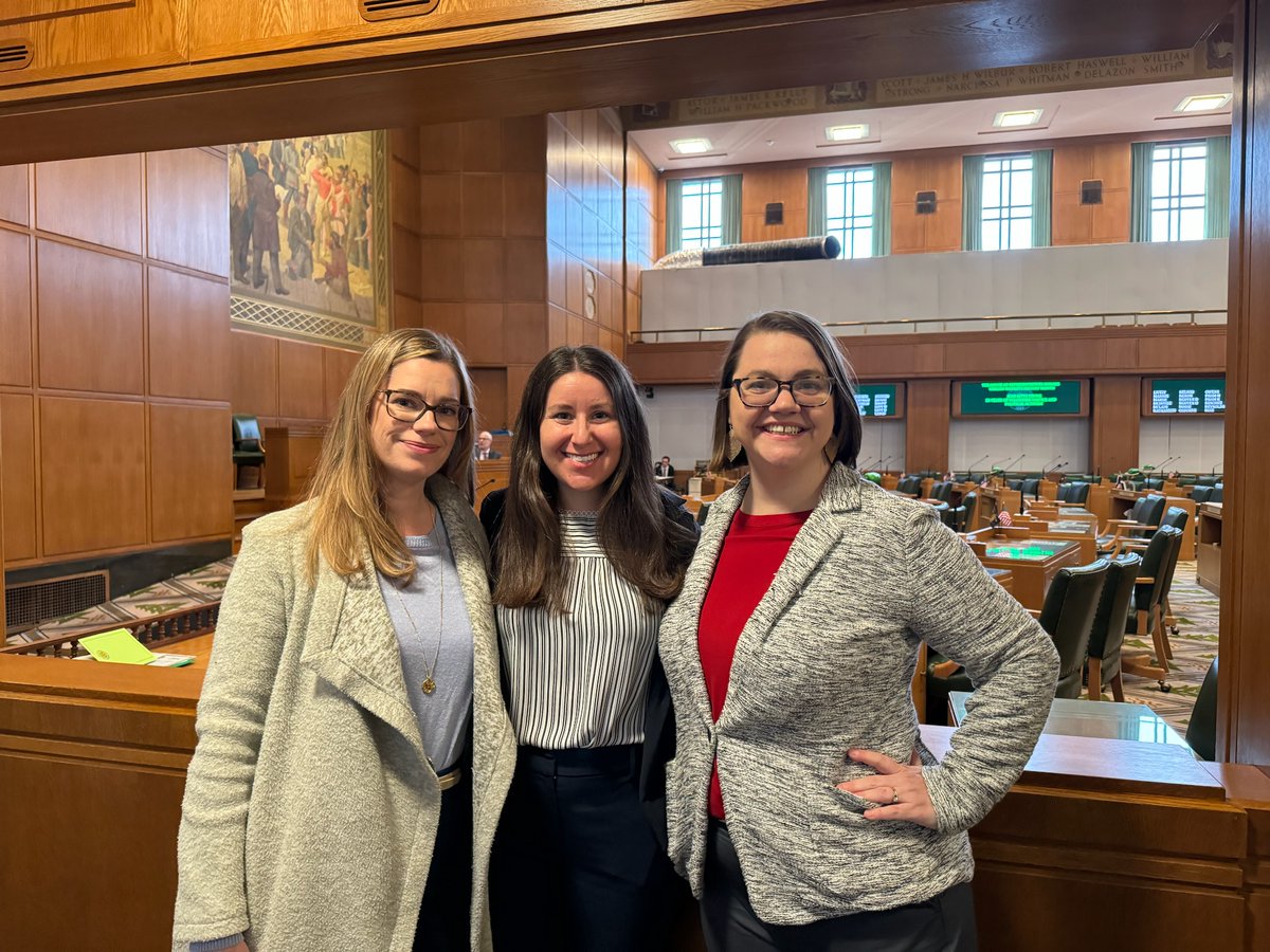 .@JHU_CGVS advocacy team is in Oregon to make recommendations to improve implementation & education for the Extreme Risk Protection Order (ERPO) law. In coordination with @OregonAlliance, they are connecting with local law enforcement and presenting to the state legislature.
