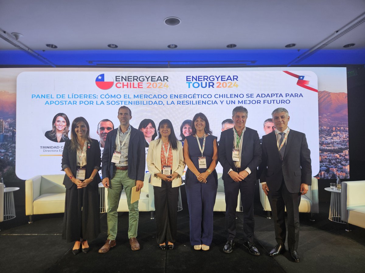 coord_electrico's tweet image. Sobre récords de energía renovable en #Chile, la necesidad de incorporar infraestructura que otorgue fortaleza de red y rol del almacenamiento estuvimos exponiendo en #Energyear 

Revisa toda nuestra estadística en sge.st/hUpAti3