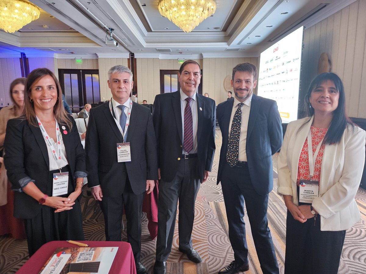 coord_electrico's tweet image. Sobre récords de energía renovable en #Chile, la necesidad de incorporar infraestructura que otorgue fortaleza de red y rol del almacenamiento estuvimos exponiendo en #Energyear 

Revisa toda nuestra estadística en sge.st/hUpAti3