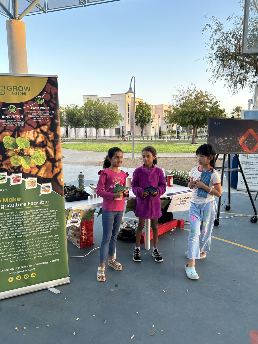 GrowBiom's tweet photo. Reminiscing on today event 📸 From captivating presentations to hands-on activities, each photo tells a story of curiosity, discovery, and the power of community coming together to celebrate our love for plants and science. ���💚 @kaustcda #PlantScienceFamilyNight #Growbiom https://t.co/iCiYdh7cod