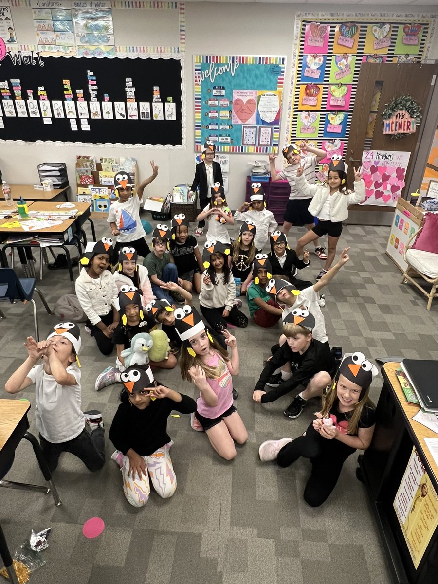 Penguin Party 🐧 ❤️
<a href="/tiabiamonte/">Tia Biamont, MLS</a> <a href="/VaughnElemFISD/">Vaughn Elementary</a>