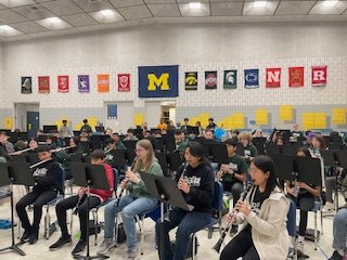 Novi Middle School Bands tweet media