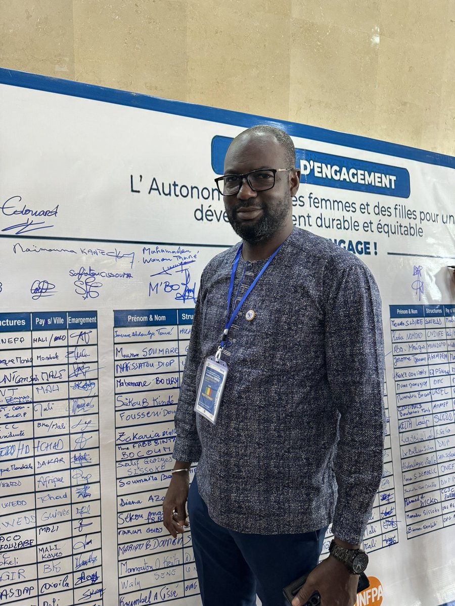 [𝗝𝗢𝗨𝗥𝗡𝗘𝗘𝗦 𝗦𝗪𝗘𝗗𝗗] 

➡️ Avec sourire et détermination, ils ont réaffirmé leur engagemnt en faveur de l’Autonomisation des filles et des femmes en signant « LA CHARTE DE BAMAKO SUR L’AUTONOMISATION DES  FEMMES»