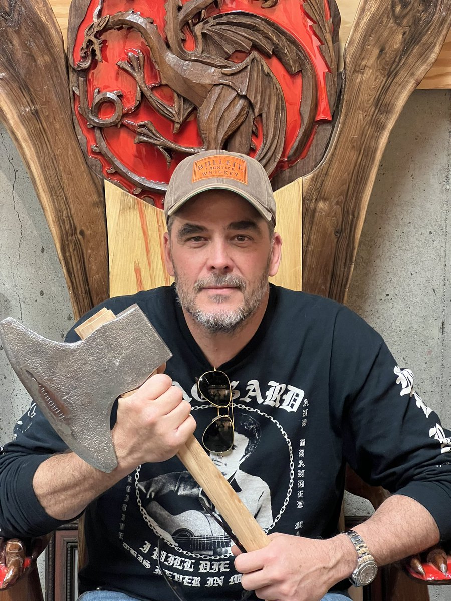 chopwithchris's tweet photo. @JimmyDiResta - thanks for the shop visit and swag!!! See you in the Fall! #handtools #broadaxe https://t.co/D5nz2vVecD