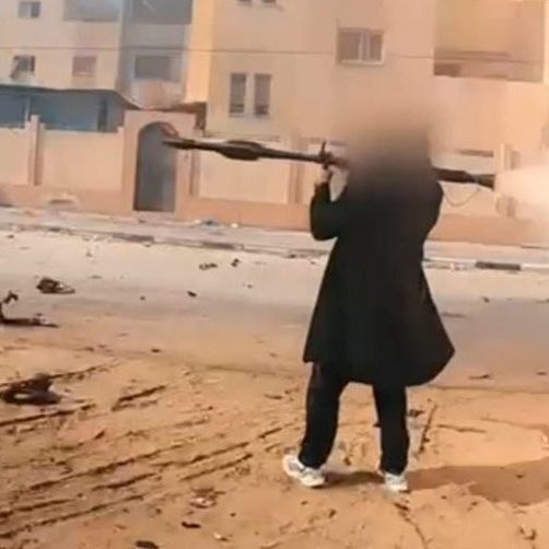 حسب عدة مصادر 

إستشهاد المقاوم الأنيق 

رحمه الله وأسكنه فسيح جناته