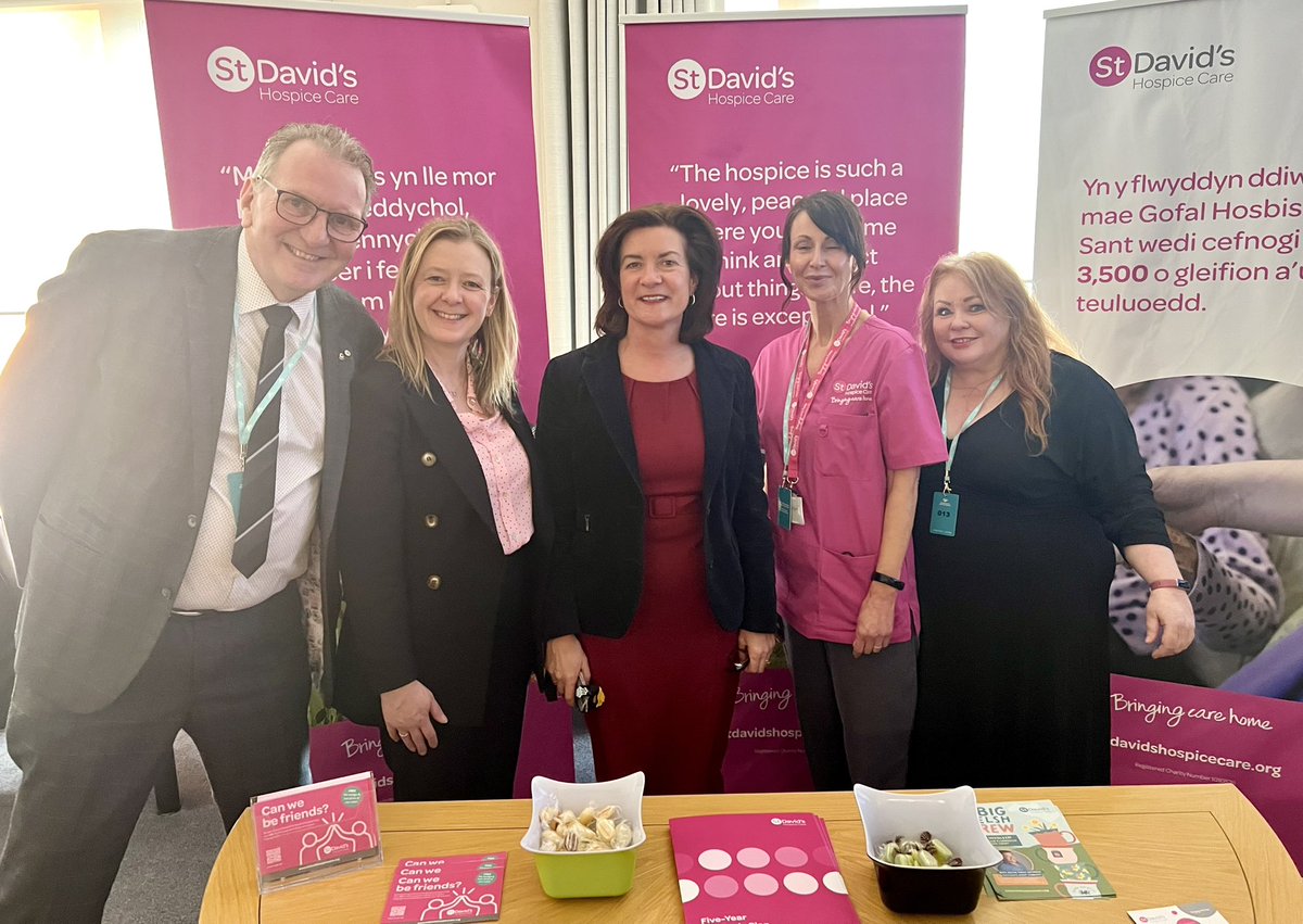 SDFHC's tweet photo. Today, we visited @SeneddCymru and chatted all things related to our wonderful Hospice Charity.

Kindly invited by @JBryantWales, a fabulous supporter of our work. 

It was great to have varied discussions with Senedd members including a visit by  @Eluned_Morgan

#hospicecare https://t.co/hDg4Z6Ec6V