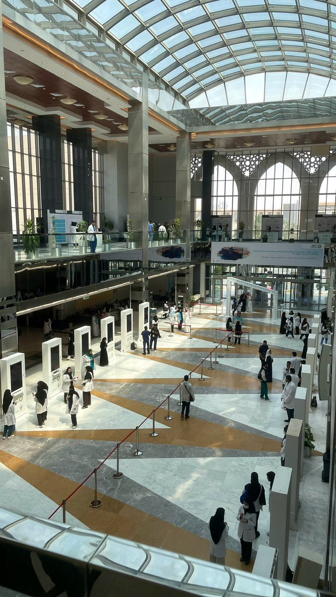 cbvl7_'s tweet photo. الحمدلله على التمام والكمال 

اختتمنا للتو مؤتمر التخصصات الصحية القائم في بنسخته الثامنة، حيث شهدنا على منافسات بحثية، وورش عمل، و مناظرات علمية، و محاضرات مثرية في جميع التخصصات الطبية على مدى ٣ ايام. 

كان لي الشرف بأن اكون قائد المؤتمر في نسخة هذه السنة، ولكن من لا يشكر الناس لا يشكر الله، فلولا الله ثم عمادة شؤون الطلاب و فريق المؤتمر من قادة الفرق و القادة الفرعيين و الاعضاء مشاركين لما كان ممكنا ان يكون بهذا الشكل الاستثنائي. فهذه ثمرة عمل وتنسيق استمر ٨ اشهر

جزيل الشكر والامتنان لجميع من شكّل جزءاً من هذا الحدث المثري 🤍