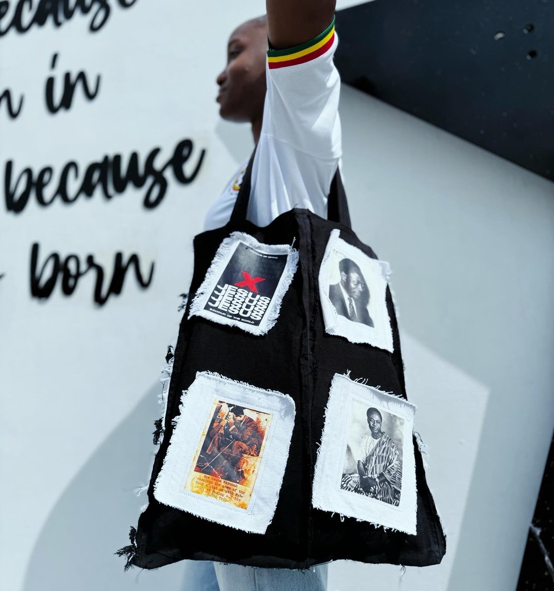 CikTribe's tweet photo. Get your style up with our JesusXNkrumah Tote Bag . 
Price: Gh200 📍 https://t.co/KnM7kDUiPF
