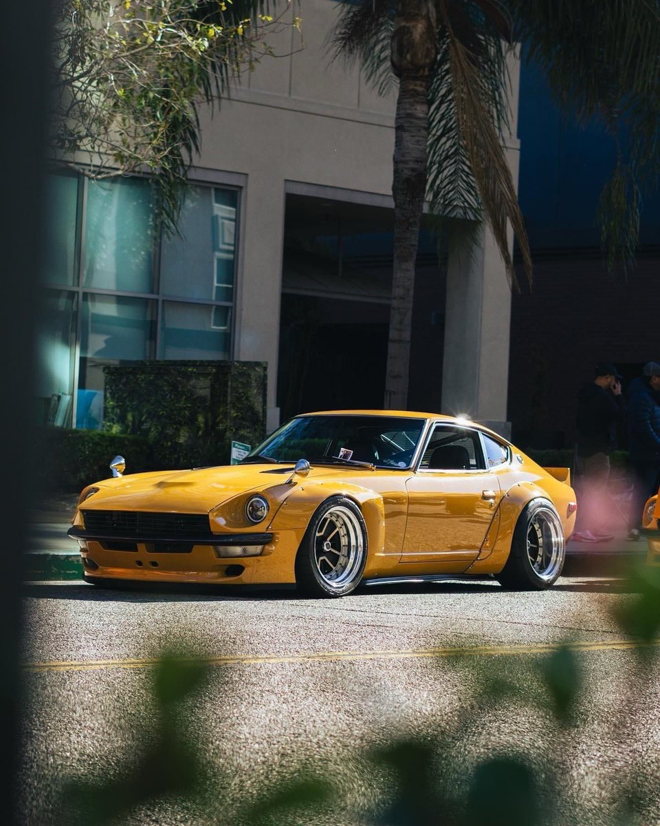ShineGraffix's tweet photo. Nice Z #Nissan #nissanZ #Z #400Z #newZ #370Z #350Z #240Z #jdm #wheels #stance #fitment #lowlife #hellalow https://t.co/7tuEtRuW6f https://t.co/BDU1Naz4DE