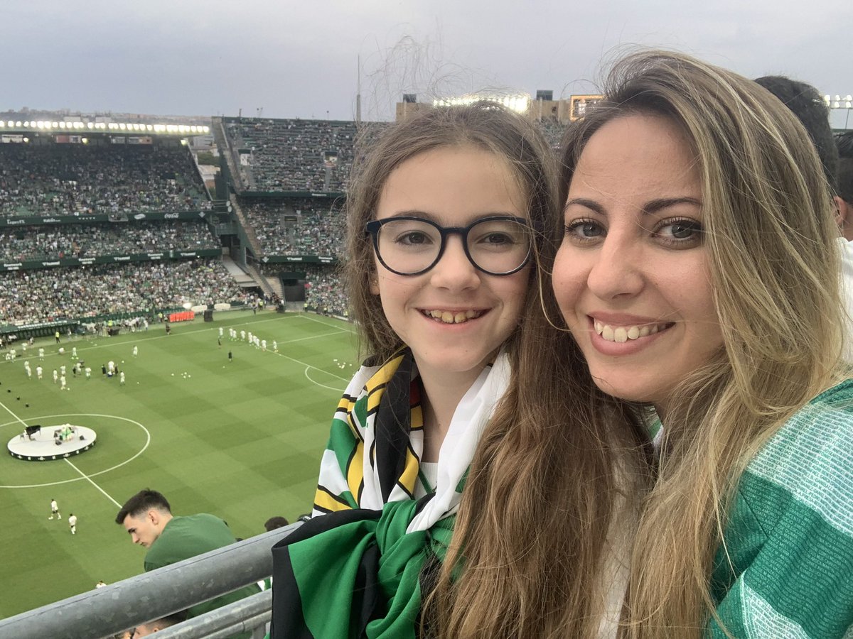 madilenaa's tweet photo. @RealBetis #SemanaMujerBética https://t.co/GEklhIoHMR