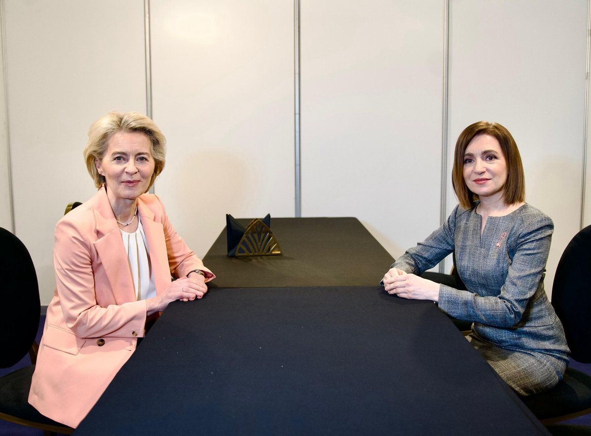 Dear <a href="/sandumaiamd/">Maia Sandu</a>, we continue to stand strongly by Moldova's side.
 
We support your country on its way to our Union.
 
Reforms and engagement are key for the whole population of Moldova to benefit from the stability &amp; prosperity that EU integration will bring.