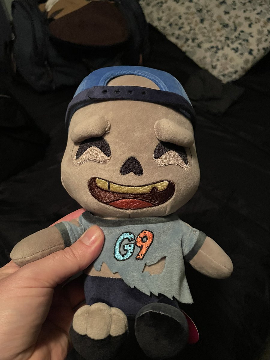 BearCommander87's tweet photo. Just got my @glock9gamer Plush!!! https://t.co/YYFHUOhTCd