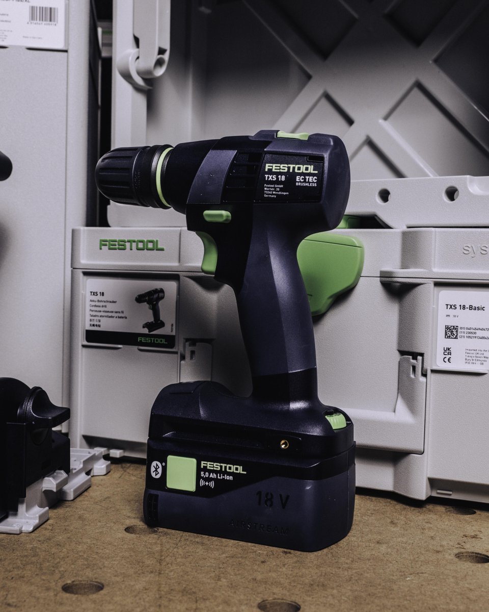 Nutsandbolts_uk's tweet image. Introducing the @Festool Universal Cordless Combo Set (578028)

The set includes:
𝐅𝐑𝐄𝐄 TOOLBOX Systainer (204865)
𝐓𝐒𝐂 𝟓𝟓 𝐊 𝐏𝐥𝐮𝐬 (577343)
𝐓𝐗𝐒 𝟏𝟖 𝐁𝐚𝐬𝐢𝐜 (577287)

 #festool #festooltools #festoolme #festoolfan #festoolfans #festoolfriday #plungsaw