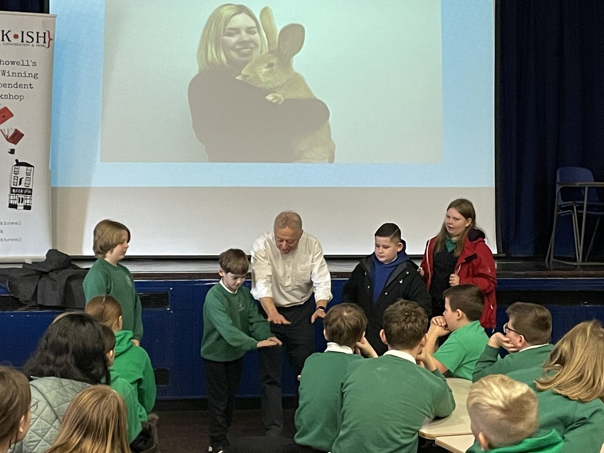 Book-ish 📚 tweet media