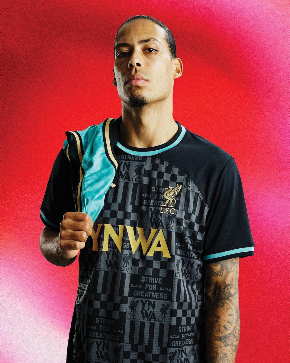 soccerdotcom's tweet photo. Just Dropped 🫳 

@nikefootball meets @KingJames in the second installment of the @LFC x LBJ collaboration 🔥 

Get your favorite pieces from the limited collection now at https://t.co/kUzLnLiBaF 🛒 https://t.co/acp5Fk2zvF