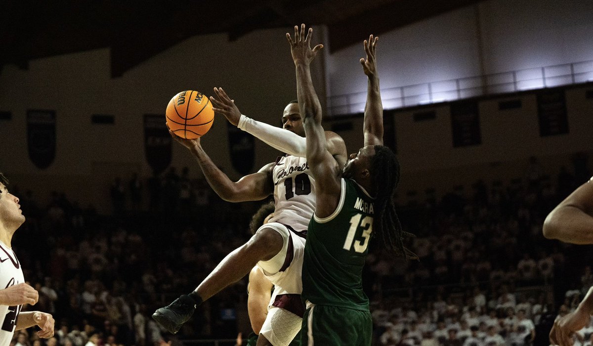 SportsEP's tweet image. In a devastating loss, the no. 1 seed Eastern Kentucky University (EKU) men’s basketball team fell to no. 10 seed Jacksonville University in the quarterfinal round of the ASUN tournament, 67-65.