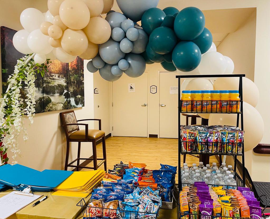 Aeofelgin's tweet photo. We had our annual Staff Skills Fair! We had staff education, appreciation &amp; staff development. 
Our goal is to always give an excellent healthcare experience to our guests. It was an excellent fair!
#skillsfair #employeetraining #healthcareexcellence
https://t.co/bhj5NmbiTt https://t.co/4foq770MZe