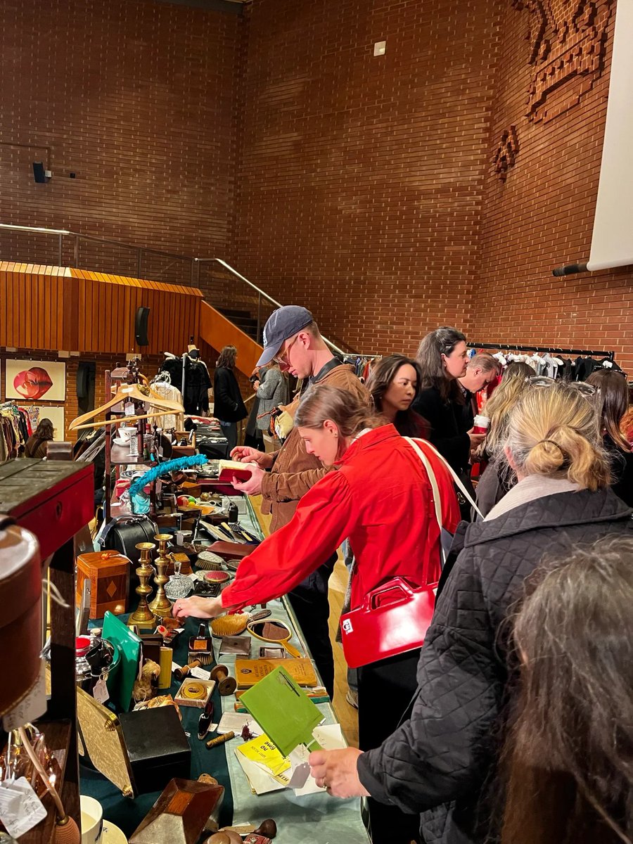 Today’s London medieval market vintage fair