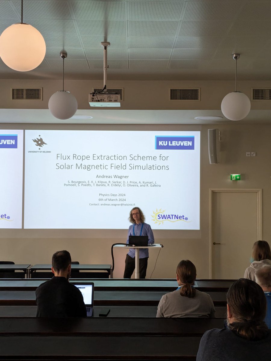 photonenkanone's tweet image. Got the chance to talk about our solar magnetic flux rope hunt to a broader physics audience at Physics Days 2024 #pd2024 at the University of Helsinki. #SWATNetProject

Thank you @Elstar4stars for taking pictures!