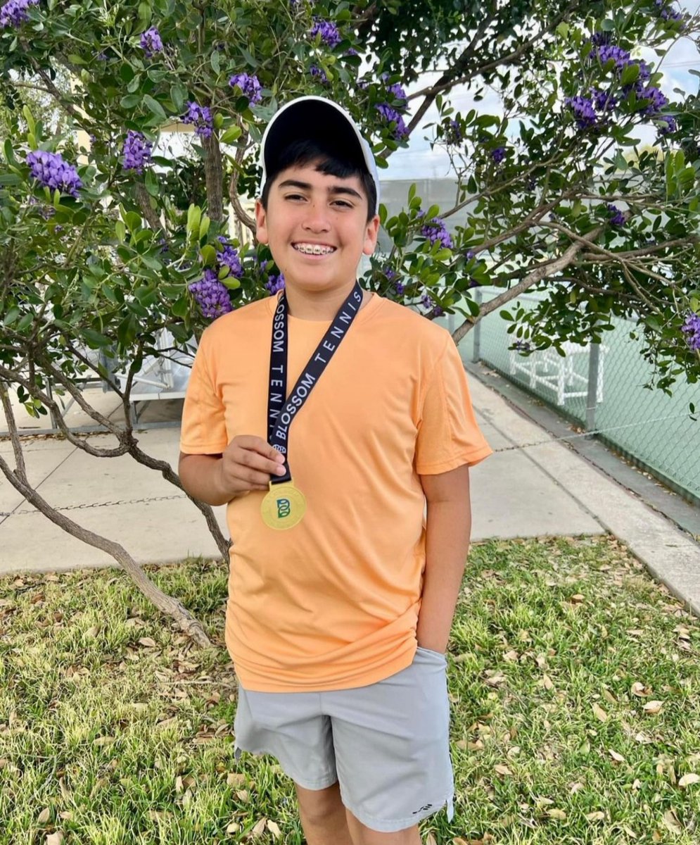🎾🏆 Congratulations to Dominic Ortega for his victory at the Blossom Level 6 Singles Tournament in San Antonio! Your hard work, skill, and determination have paid off. #RaiderNation Tennis is shining bright with talents like yours leading the way! We are #RaiderProud of you!