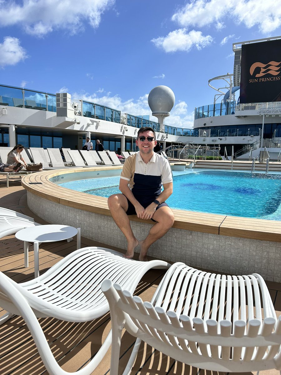 NealHusseyUK's tweet image. This ship is simply stunning! #SunPrincess #HereComesTheSun