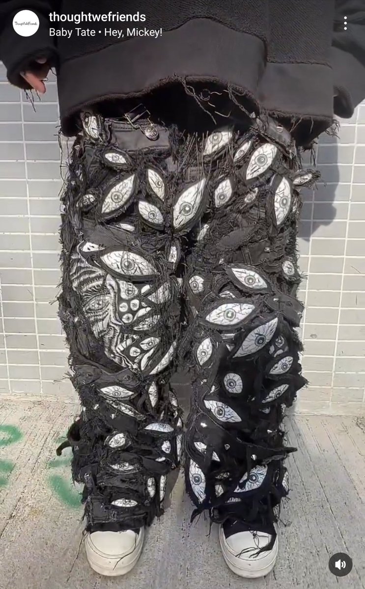 AverageAsianJo's tweet photo. @ChainsawShots In case anyone wants 'em, yes Power's pants do exists irl. The motif is popular so there's quite a lot of ppl that do the customs on their pants, jeans then sell them. Most notable is by ThoughtWeFriends, everything is 100% handmade but its $3k+ and sold out unfortunately. https://t.co/d0hifyJlEK