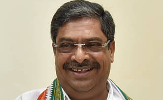 KARNATAKA POLITICAL BREAKING:

#EXCLUSIVE: BIG EXCLUSIVE.!

📌Chief Minister's Political Secretary #NaseerAhmed from #BengaluruCentral Constituency has been placed in the first list under the #MinorityQuota

📌#TabuRao, #NaseerAhmed, #Harris— names are being Shortlisted from KPSC