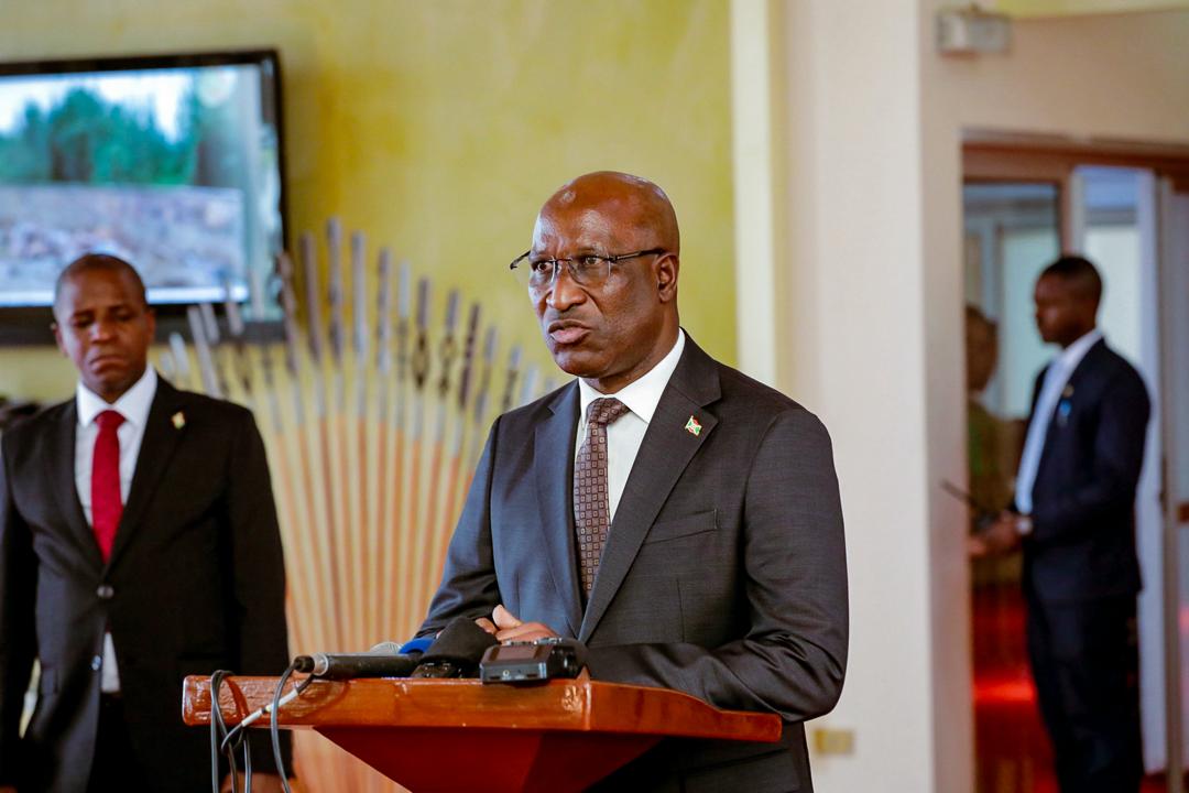 La 6ème l'assemblée Générale des Nations-Unies pr l'environnemen au #Kenya était centrée le rôle des terres dans la résolution des défis liés notamment au changement climatique,la biodiversité, et le développement durable.