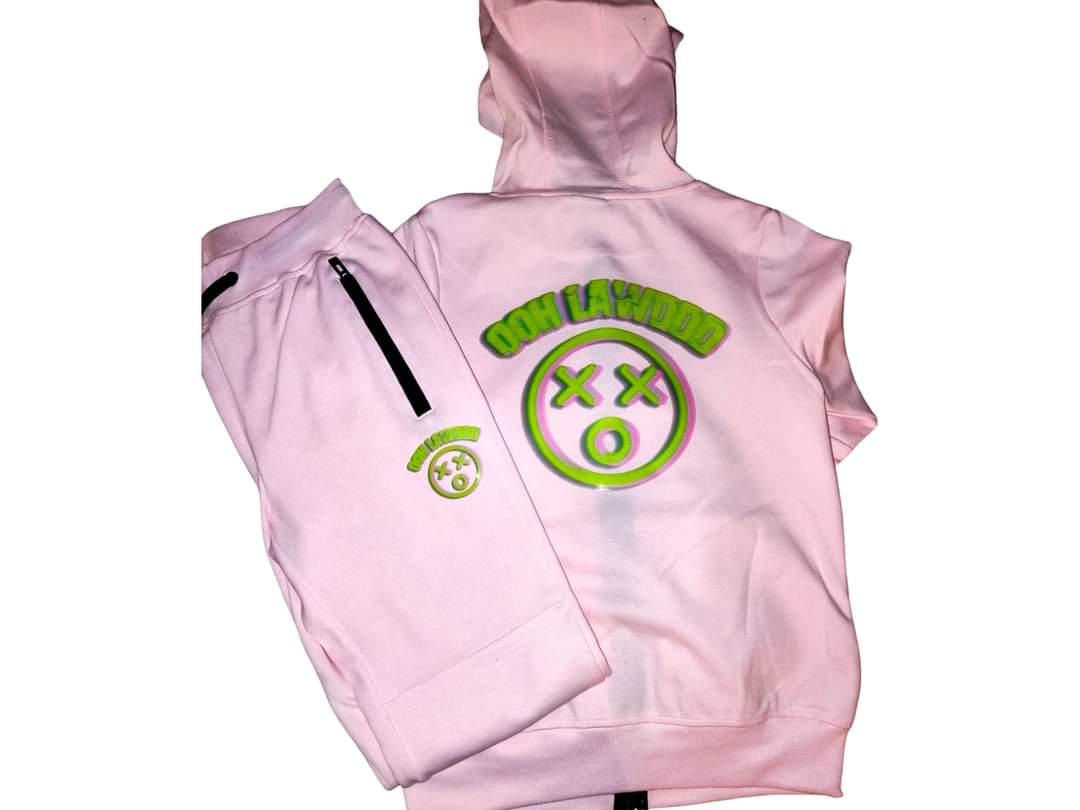 Jan 2 2024
#oohlawddd Salute To Ella Pack Ema❤️ For the Love and Support Allowing Oohlawddd to Customize your Fit Appreciate you !!!

When You Hear Oohlawddd You know it's a Situation!!!

#Oohlawddd2024
#oohlawddddapparel 
#oohlawdd 
#supportblackbusinesses