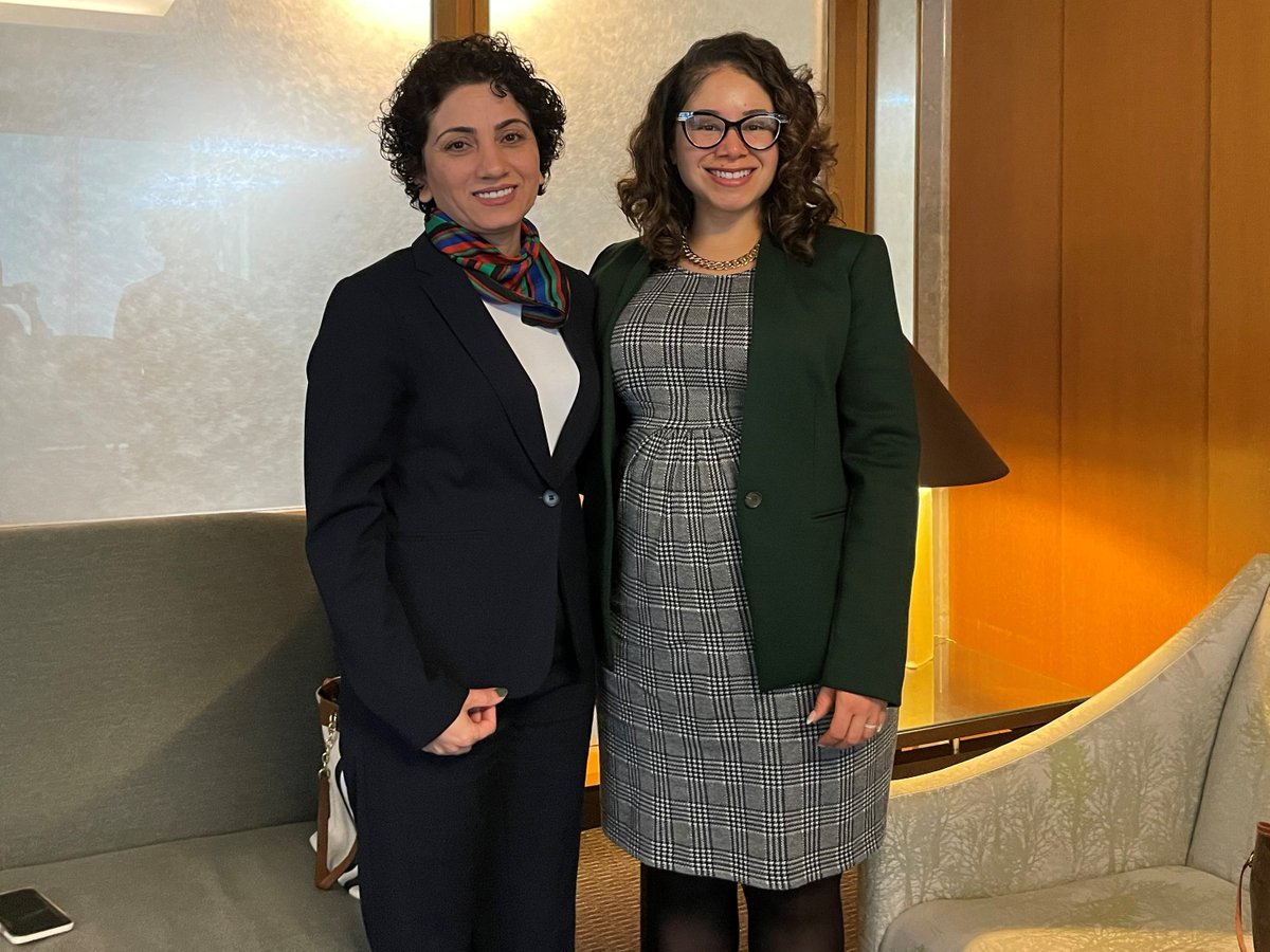 Meeting Fariba Balouch, the #IWOC2024 awardee from Iran, was nothing short of an honor. Fariba has demonstrated strength and leadership in her efforts to advance the rights of the Baluchi ethnic group and Iranian women. Congratulations on your well-deserved recognition, Fariba!